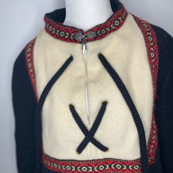 Vintage RARE Norwegian Wool Nordic Pullover Coat - Picture 2 of 9